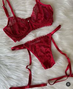 String Bikinis, Bra, Quick Saves