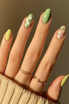 Swirl Nails, Beauty Hacks Nails, Metallic Nails