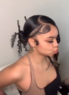 Hair Ideas For Concert, Natrul Hairstyle For Black Women, Hairstyles With Curled Hair, Braided Hairstyles Natural Hair, Hair Inspiration Long, Protective Hairstyles For Natural Hair, Faux Locs Hairstyles