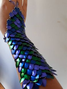 Dragon Scale Outfit, Scalemail Dress, Dragon Scale Dress, Dragon Inspired Outfits, Scale Mail Armor, Scalemail Armor, Dragon Elf, Dragon Outfit, Dragon Dress