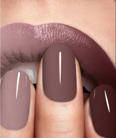 Fall Gel Nails, Purple Nail Polish, Purple Nail, Cute Gel Nails, Thanksgiving Nails, Elegant Nails, Chic Nails, Fancy Nails