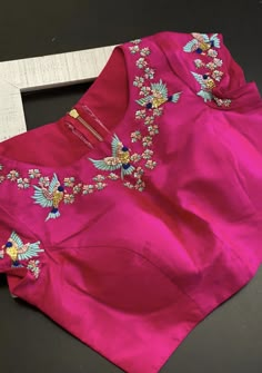 High Neck Blouse Designs Maggam Work, Stylish Blouse Design Backless, Blouse Designs For Wedding, Maggam Designs, Blouses Work, Boat Neck Blouse Design