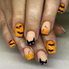 PRICES MAY VARY. Get ready for Halloween with our spooky Halloween fake nails. Halloween press on false nails,perfect for costume party. Use Halloween fake nail,elevate your trick-or-treating game. Halloween style false nail,Stylish and fun. Add a touch of magic to your fingers with our enchanting press on Halloween nails. False nails contains 24 pcs acrylic nails, allowing you to choose the fake nail pieces that fit your nail size. Application: 1.Wash hand and push back cuticles. 2.File and sha Fox Nail Gel, Short Christmas Press On Nails, Halloween Manicure, Halloween Press On Nails, Short Fake Nails, Short Press On Nails, Press On Nails Short, Nails For Women, Cat Nails