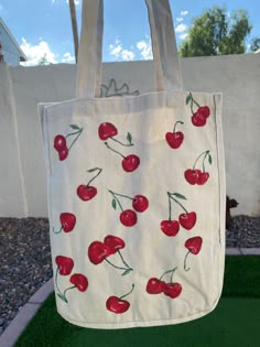 Hand painted Cherry print tote bag! Valentines Tote Bag Painting, Easy Canvas Bag Painting, Trendy Cheap Bags With Strawberry Print, Artistic Summer Tote Shoulder Bag, Totes Bag Design Ideas, Hand Painted Tote Bag For Summer, Hand Painted Summer Tote Bag, Summer Hand Painted Rectangular Bags, Rectangular Hand Painted Bags For Summer