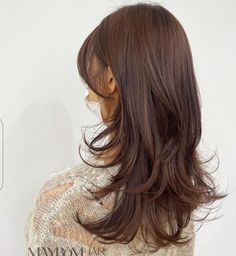 Hush Cut, Layered Haircuts For Medium Hair, Hair Color And Cut, Hair Stylist Life