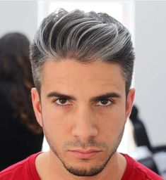 Brushed Back Salt And Pepper Hairstyle Trendy We Fryzurach, Grey Hair Men, Men With Grey Hair, Mens Hair Colour, Salt And Pepper Hair, Quiff Hairstyles, Low Fade, Men's Long Hairstyles