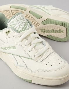 Trendy Reebok Shoes, Everyday Sneakers Women, White Rebook Sneakers, White Shoes Reebok, White Sneakers Reebok, All White Reebok Sneakers, Reebok Bb 4000 Ii, Reebok Shoes Women, White Tennis Shoes