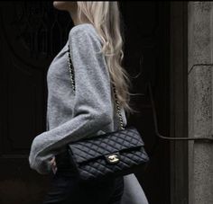 Chanel Flap Bag Aesthetic, Chanel Small Flap Bag Outfit, Chanel Classic Flap Outfit, Chanel Classic Flap Bag Outfit, F1 Vegas, Chanel Flap Bag Outfit, Chanel Bag Aesthetic, Bag Wishlist