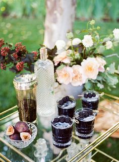 Fall Wedding: Moody Blackberry Signature Cocktail Drinks Van Gogh Wedding, Dark And Moody Wedding, Halloween Wedding Invitations, Fall Wedding Ceremony, Wedding Cocktail Hour, Fall Wedding Color Palette, Mother Of The Bride Gown, Goth Wedding, Cocktail Drink