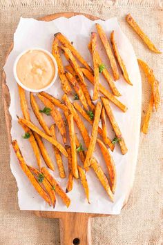 baked sweet potato wedges with dipping sauce