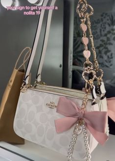 2 Pieces Bag Extender Chain Strap, MaehSab Heart Shape Cute Purse Extender Strap Charms Replacement Accessory for Purse Handbag, (Black and White) Coach Bag Accessory Coquette Cute Aesthetic Girly Fun Vibes Pink Purse Aesthetic, Cute Coach Bags, Pink Coach Bag, Girly Items, Pink Coach Purse, Pink Coach Purses, Cheonan