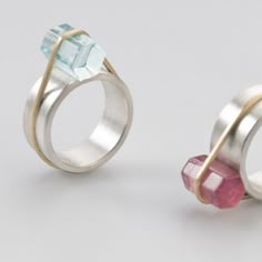 silke spitzer Jewellery Wire, Modern Ring, Contemporary Jewellery, Contemporary Jewelry, Gem Stone, Jewelry Inspo, Modern Jewelry, Gold Jewellery, Metal Jewelry