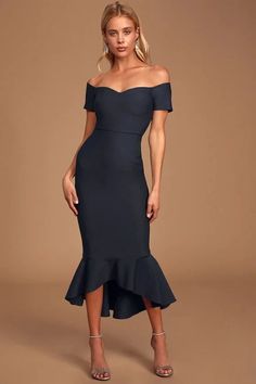 Navy Blue Dresses for Wedding Guests (2021) - Paisley + Sparrow Midi Dress Wedding, Gaun Koktail, Midi Dress Wedding Guest, Off Shoulder Midi Dress, Sparkly Prom Dress, Below The Knee Dresses, Trumpet Dress, Midi Dress Formal, Fall Wedding Guest Dress