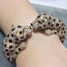 Diamond Kada, Cartier Diamond, Two Is Better Than One, Magnificent Jewels, Jewelry Appraisal, Hot Jewelry, Bangles Jewelry Designs