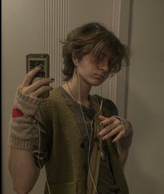 Ftm Haircut, Non Binary Hair, Ftm Haircuts, Grunge Haircut, Good Haircut, Men's Haircuts