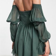 Asos Design Off The Shoulder, Green Corset Mini Dress With Blouson Sleeves. Size 12 Two Piece Outfits Shorts, Style Vert, Earth Tone Dress, Green Silk Dresses, Green Corset, Sage Green Dress, Taylor Swift Tour Outfits, Dark Green Dress, Pink Cocktail Dress