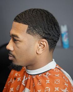 Taper Waves Haircut, Taper Fade Afro, Fade Haircut Designs, Fade Haircut Curly Hair