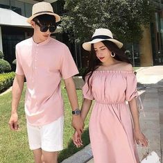 Matching Pink Outfits Couple, Outfits Novios, Pink Spring Outfits, Couples Matching Outfits, Daily Wear Dress, Kimono Outfits