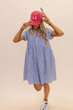 The Los Angeles Hat adds the cutest touch to your outfit! Throw on with dresses, shorts and swim for the year round look! The vintage washed red hat has the cutest embroidered LA graphic on the front. Paired with THE BRISTOL EMBROIDERED STAR TOP IN WHITE Embroidered LA graphic Adjustable strap Vintage washed red Due to sanitary reasons, hair accessories are FINAL SALE. To view our return policy click here! Happy Threads, Summer Goddess, Pink Desert, Exclusive Clothing, Star Top, Red Hat, Red Hats, Swim Bottoms, Baseball Hat