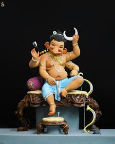 Bal Ganesh, Romantic Images With Quotes, Ganesh Ji Images, Ganpati Bappa Wallpapers, Ganesh Lord, Shri Ganesh Images, Happy Ganesh Chaturthi Images, Baby Ganesha, Ganesh Idol