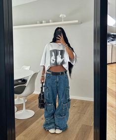 Streetwear Women Outfits, Look Hip Hop, Pakaian Hipster, Street Style Outfits Casual, Street Wear Outfits, Looks Pinterest, Outfits Streetwear