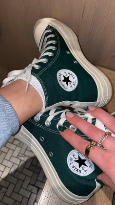 Dunk Outfits, Cute Converse, Converse Platform, Makeup Clothes, Swag Shoes, Unique Shoes, Pretty Shoes, Dream Shoes, Converse All Star