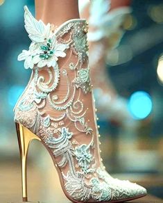 Artsy Shoes, Whimsical Shoes, Fantastic Shoes, Fancy Shoes, Gorgeous Shoes, Fabulous Shoes