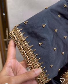 Aari Hand Work Designs, Simple Ariwork Blouse, Simple Handwork Blouse Design, Simple Aari Blouse Designs, Black Embroidery Blouse, Simple Hand Work Blouse Designs, Embroidered Wedding Dresses, Shawl Embroidery, Books Embroidery