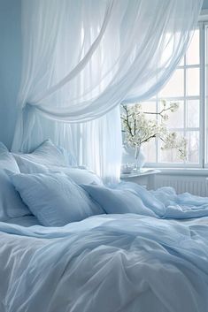 29 Blue Fantasy Bedroom Ideas with Celestial Elements