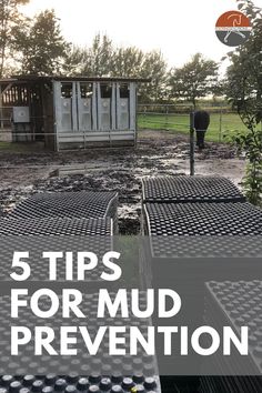 there are many rows of mud in the ground