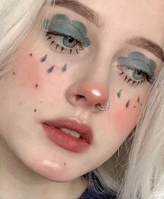 Funky Makeup, Maquillage On Fleek, Graphic Makeup, Smink Inspiration, Makijaż Smokey Eye, Dope Makeup, Creative Eye Makeup, Creative Makeup Looks, Clown Makeup