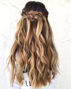 Long hair with braids. Dancer Hairstyles, Ideas For Long Hair, Festival Braids, Dance Hair, Long Hair Updo, Longer Hair, Hair Weaves, Festival Hair