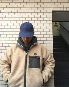 Streetwear Fashion Boys, Fleece Jacket Outfit, Patagonia Style, Patagonia Outfit, Fleece Outfit, Korean Fashion Ideas, Guys Fits, Mens Fleece Jacket, Boy Fits