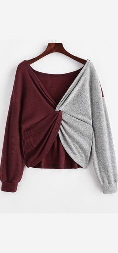 Simple yet trendy, this long-sleeved tee emphasizes a contrasting two-tone color, fashionable twisted effect, and common drop-shoulder design. It can be worn in two ways, the round collar at the front side, or twisted detail at the front side. Meghan Markle Style, Shoulder Design, Meghan Markle