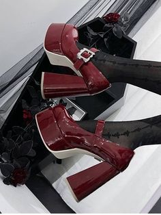 Heel Platforms, Pretty Heels, Punk Shoes, Dr Shoes, Cute Shoes Heels, Funky Shoes, Platform Block Heels, Fancy Shoes, Shoe Inspo