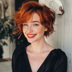 magnific AzGJ6WY0lyfvJwDYLFEN Vintage Ginger Bixie Cut 90s Haircuts, Frizz Hair, Short Shag Haircuts, Hair Upstyles, Bob Haircut For Fine Hair, Choppy Hair, Copper Hair Color, 90s Hairstyles