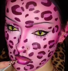 Full Face Creative Makeup Looks, Pink Leopard Makeup, Pink Panther Makeup, Pink Face Paint, Lisa Frank Makeup, Makeup Catalog, Aesthetic Lashes, Rare Makeup, Makeup Looks Creative