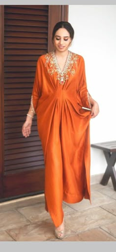 Kaftan Ideas, Drape Dresses, Kaftan Pattern, Kaftan Dresses, Kaftan Designs, Mode Abaya, Nail Salons, Portland Maine