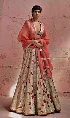 Sabyasachi Mukherjee - India 🇮🇳 Sabyasachi Mukherjee, Indian Outfits Lehenga, Technology Fashion, Dream House Decor, Indian Outfits, Indian Fashion, Lehenga, Saree, Festival