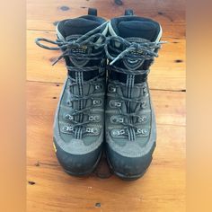 Asolo Fugitive Gtx - Men's Good Condition; Lightly Worn Toe Repaired (See Picture) Men's Shoes, Shoe Boots, Man Shop, Boots, Color