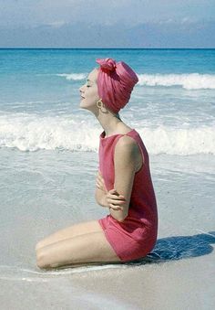 Claire McCardell Swimsuit Pics, Friday Mood, Glamour Vintage, Gordon Parks, Vintage Swimsuit, Havana Cuba