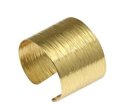 Wrap your wrist in modern elegance when you don this bold Nu-Gold Bark Cuff. The hand-chased texturing and clean lines lends a contemporary feel to the stylish piece. Wear it proudly with everything from work wear to your favorite evening outfits to prove your place on the runway of style. There is no better way to add warmth and shine to an ensemble than with a large statement cuff in gold, but genuine gold bracelets cost a small fortune. The Handmade Nu-Gold Bark Cuff Statement Bracelet lets y 21st Wedding Anniversary, Cuff Bracelet Gold, Indie Jewelry, Going For Gold, Brass Cuff, Brass Bracelet, Gold Bracelets, Gold Bracelet Cuff, Gold Cuffs