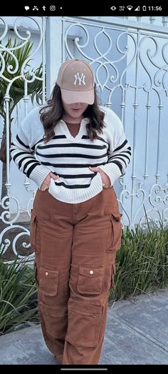 Plus Size Stem Fashion, Overweighted Girl Outfit, Bigger Girl Outfits, Poses For Chubby Women, Plus Size Sweatpants Outfit, Chubby Fashion Outfits, Cute Plus Size Outfits, Chubby Aesthetic Outfit, Plus Size Aesthetic Outfits