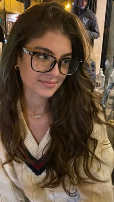 Best Lip Color, Makeup With Glasses, Glasses Outfit