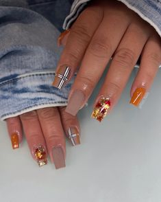 Fall Nail Designs With Bling, Fall Nails With French Tip, Coffin Shaped Fall Nails, Fall Color Nail Designs Autumn, Fall Acrylic Nails 2024, Thanksgiving Nails Square Short, Cute Short Fall Nail Sets, Short Fall Sets Nails, Thanksgiving Nails Short Square