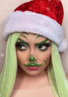 Fun Christmas Makeup, Christmas Makeup Looks, Xmas Makeup, Grinch Costumes, Day Makeup Looks, Christmas Makeup Look, Holiday Makeup Looks