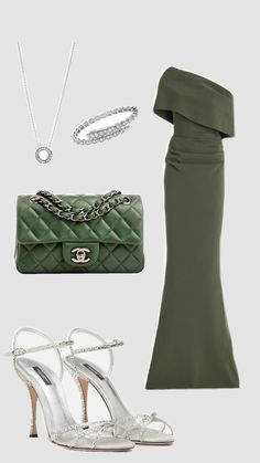 #longdress #greendress #heels #chanel #chanelbag #greenbag #silverjewelry #outfit #fashion #style Green Bag, Green Dress, Long Dress, Silver Jewelry, Heels