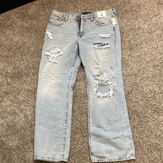 Aeropostale Boyfriend Flare Jeans Never Worn Before Size 14r Aeropostale Flare Sweatpants, Aeropostale Crop Tops, Aeropostale Sweater, Aeropostale Jeans, Aeropostale Shirts, Aeropostale, Ripped Jeans, Flare Jeans, Colored Jeans