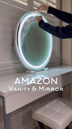 Amazon Vanity Mirror, Ikea Vanity Table, Round Led Mirror, White Vanity Desk, Ikea Vanity, Luxury Closets, Pantry Inspiration, Closets Design, Bathroom Organizers