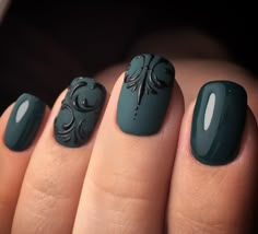 Chic Nail Art Classy, Monogram Nails, Goth Nails, Green Nail, Work Nails, Get Nails, Nail Art Ideas, Fabulous Nails, Chic Nails